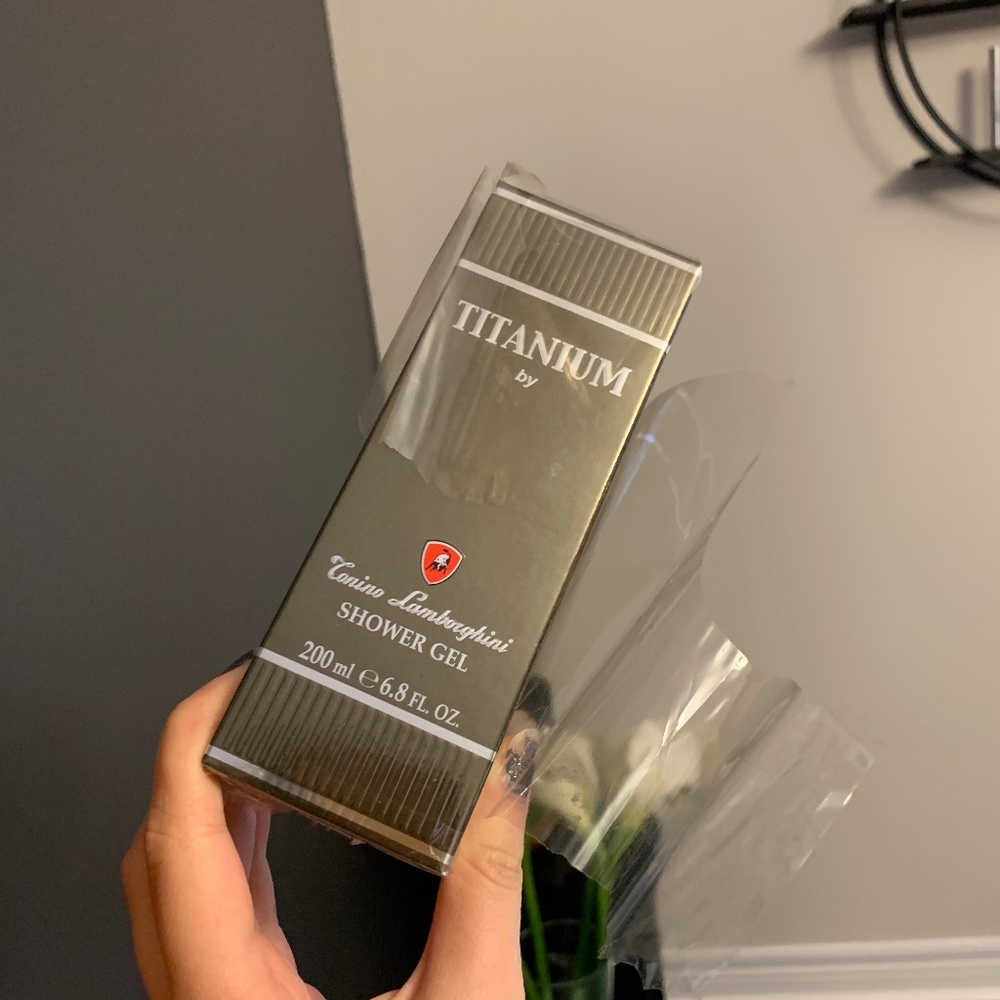 CONINO LAMBORGHINI 200 ml shower gel